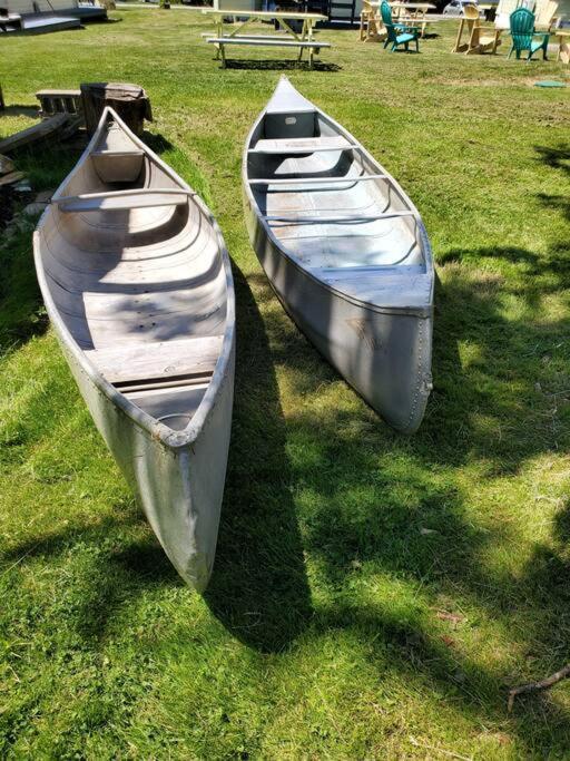 Fun Place With A Sandy Beach For Swimming, Boating, And Fishing, Featuring 3 Available Cabins Fenelon Falls المظهر الخارجي الصورة