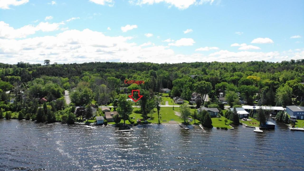 Fun Place With A Sandy Beach For Swimming, Boating, And Fishing, Featuring 3 Available Cabins Fenelon Falls المظهر الخارجي الصورة